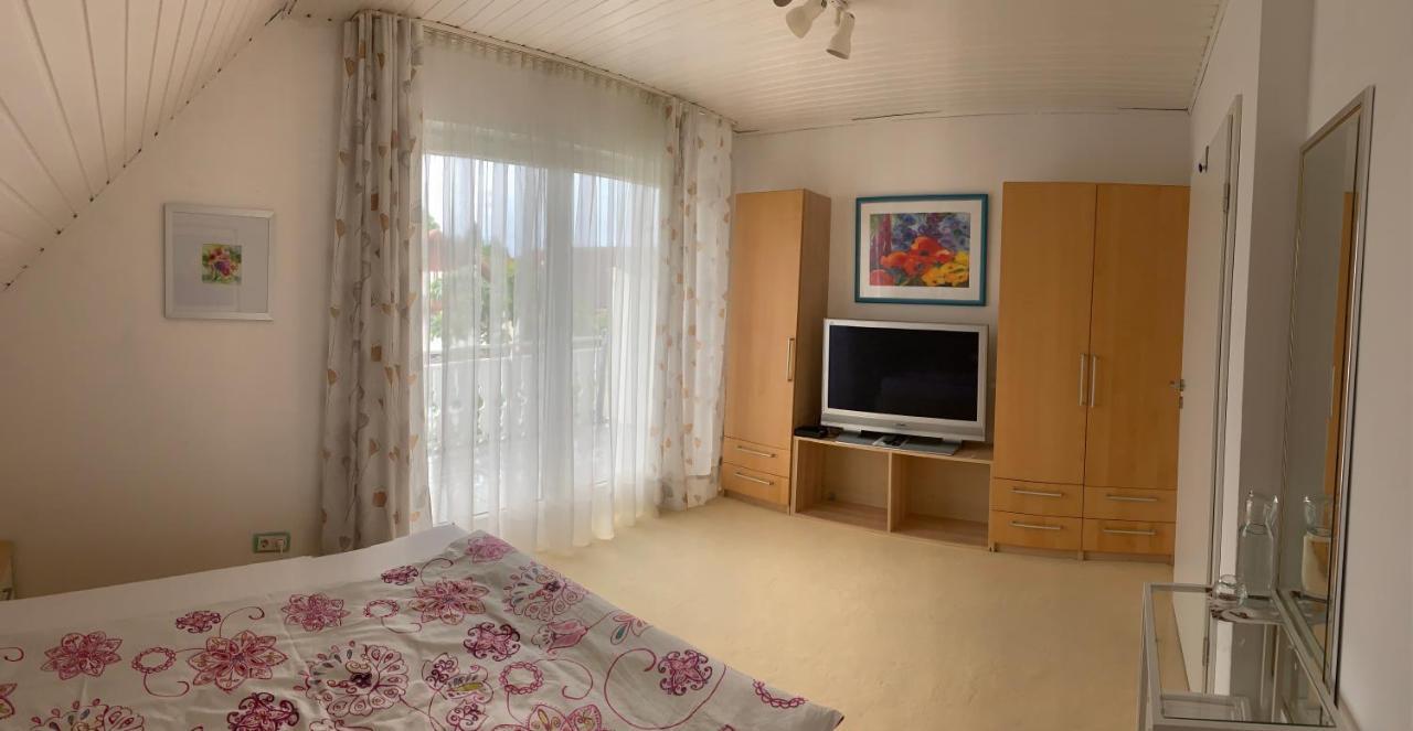 Schoene Zimmer Im Zentrum Leben Offenburg Exteriör bild
