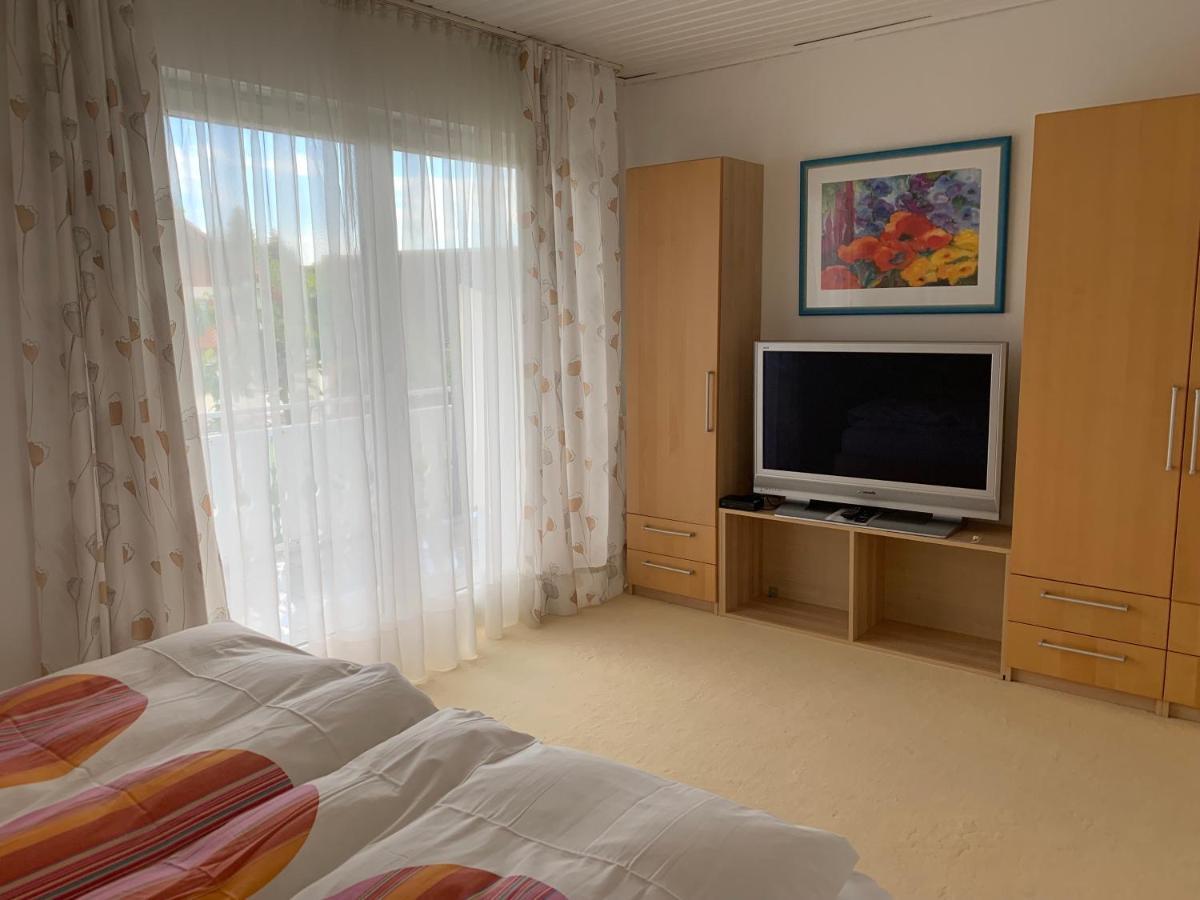 Schoene Zimmer Im Zentrum Leben Offenburg Exteriör bild